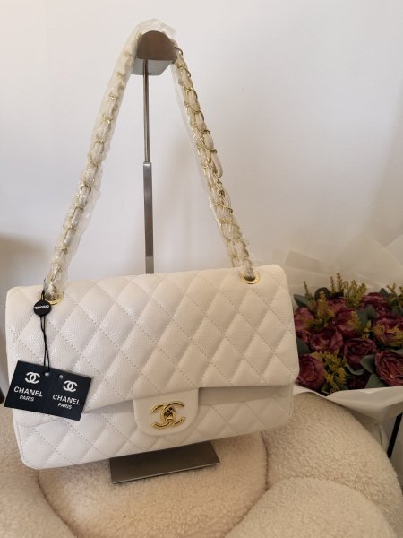 شنطة شانيل CHANEL حجم كبير قاعدة 30سم
