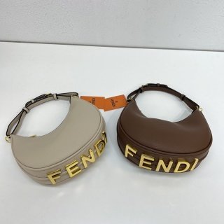 حقيبة فندي قاعدة 24 سم مع ستراب طويل وقصير